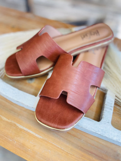 The Picture Perfect Sandal