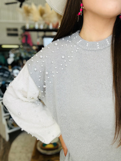 Colorblock Pearl Beaded Sweater (Grey)