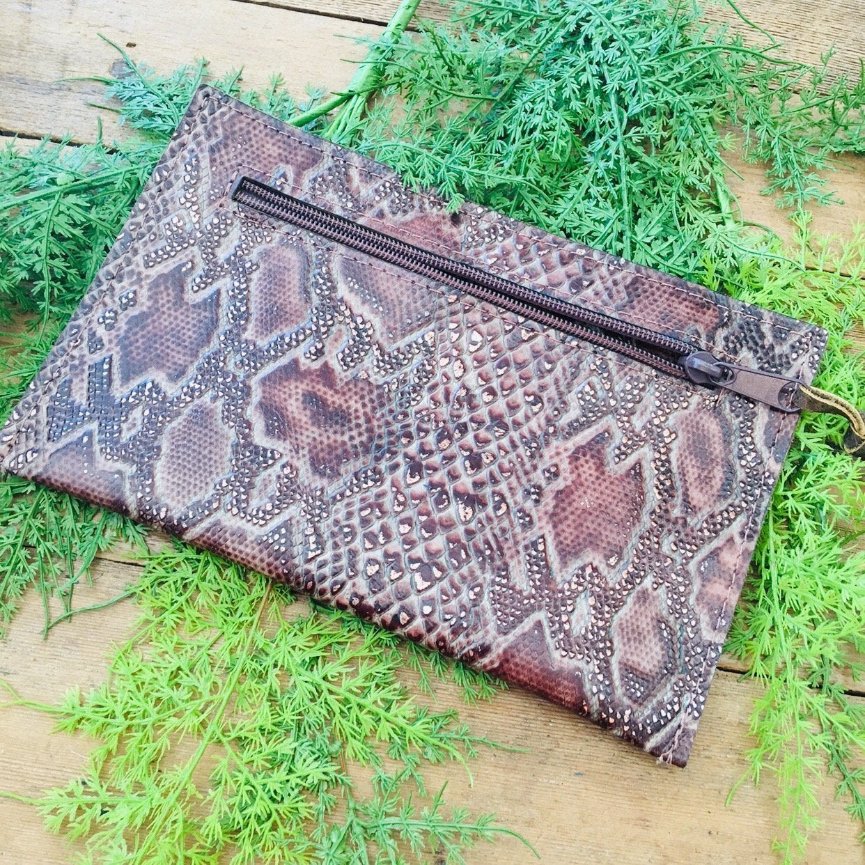 Piper’s Sizzlin’ Snake Clutch-Ruby & Pearl Boutique